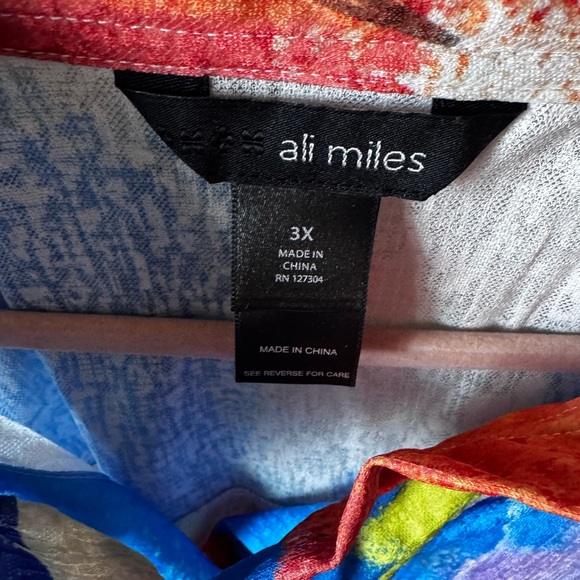 Colorful Abstract Button-Up Shirt - Picture 2 of 2